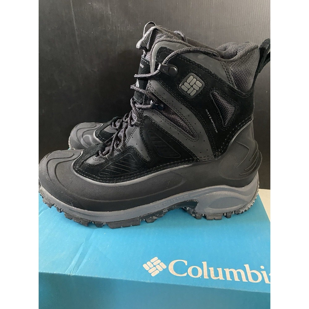 Men's Columbia Snowtrek Waterproof Hiking Boots. Size 12
